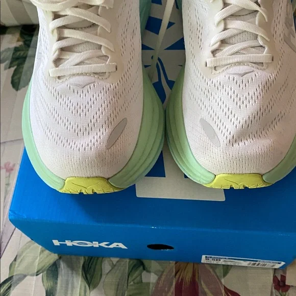 Hoka W Bondi 8 White & Lime Sneakers Women’s 9.5 - Picture 11 of 13